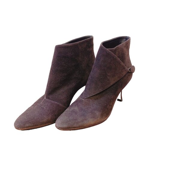 Manolo Blahnik Chic Brown Suede Ankle Booties Button Detail Pointed Toe 6.5 - Picture 2 of 6